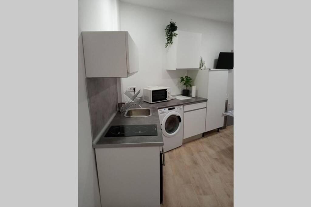 Apartamentos En Alameda Junto Al Corte Ingles Cartagena Eksteriør bilde