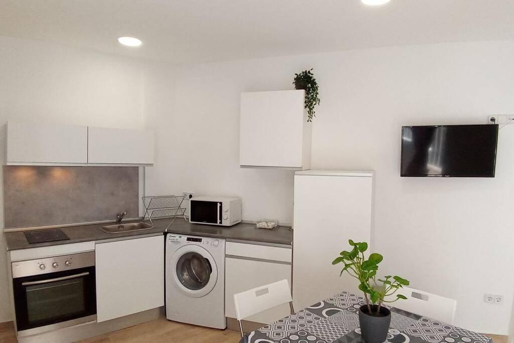 Apartamentos En Alameda Junto Al Corte Ingles Cartagena Eksteriør bilde
