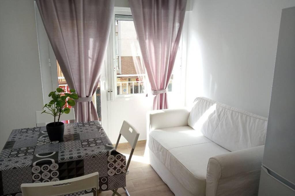 Apartamentos En Alameda Junto Al Corte Ingles Cartagena Eksteriør bilde