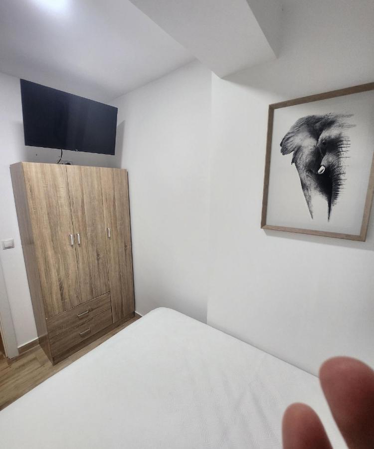 Apartamentos En Alameda Junto Al Corte Ingles Cartagena Eksteriør bilde