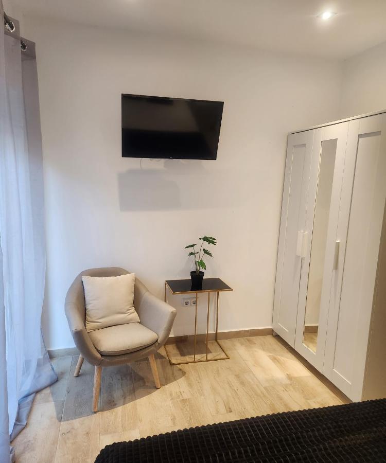 Apartamentos En Alameda Junto Al Corte Ingles Cartagena Eksteriør bilde